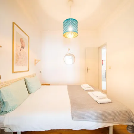 דירה Spacious 2 Bedroom With Large Living ליסבון